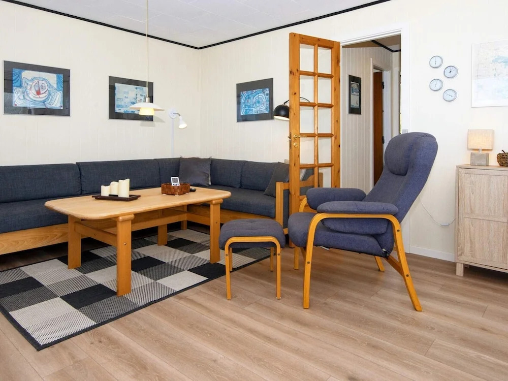 6 person holiday home in Lemvig