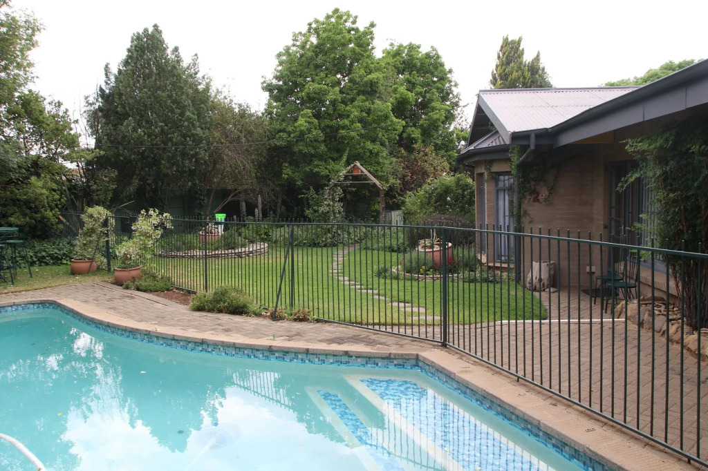 Dias Guest House