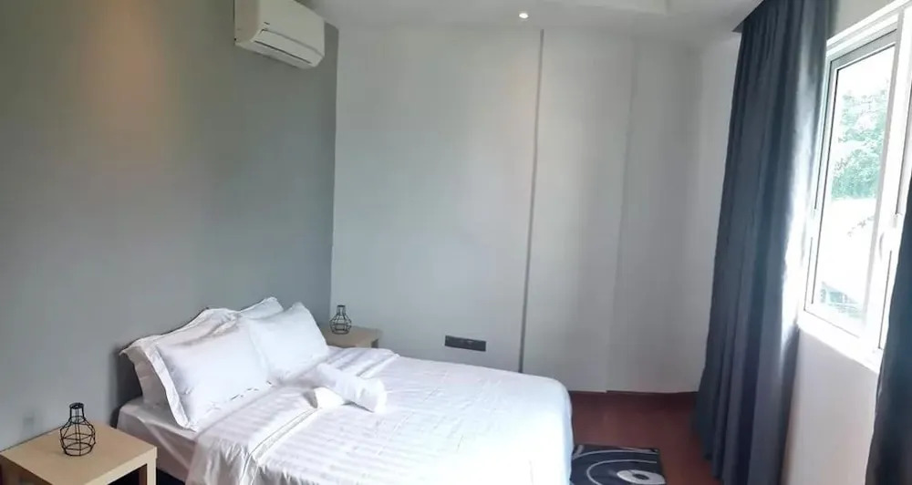 The N Suites Cozy and Spacious