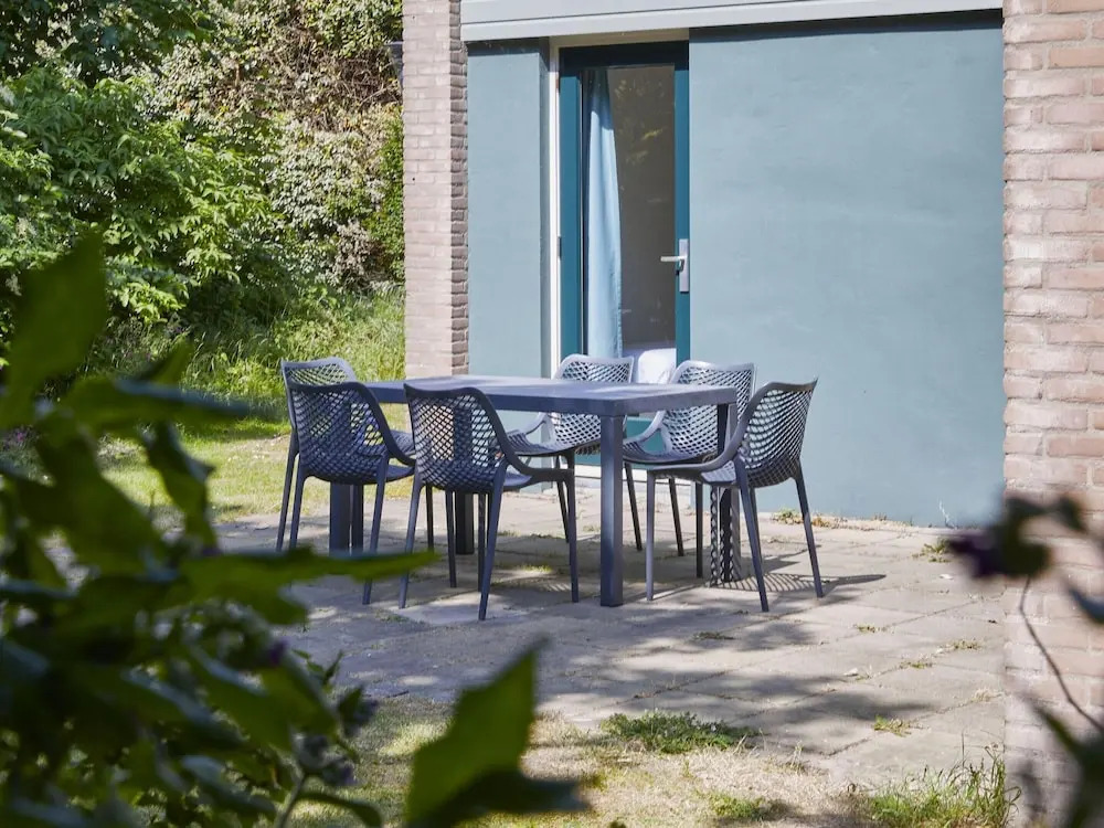 Villa in Kijkduin Near North Sea Beach