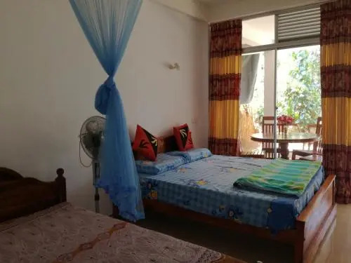 White Rose Guest Inn