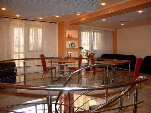 Hotel Transit