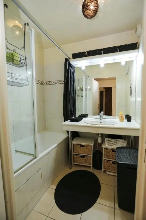 **La Kreolita** Near Paris / Disneyland Paris