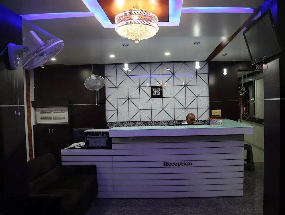 Hotel Satkar