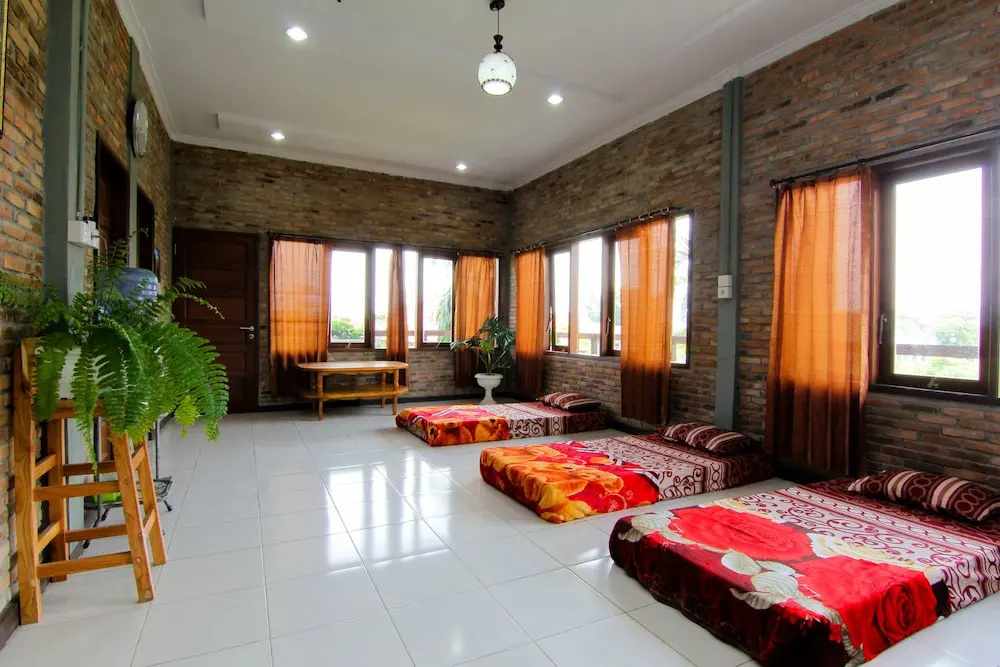Bua Guest House