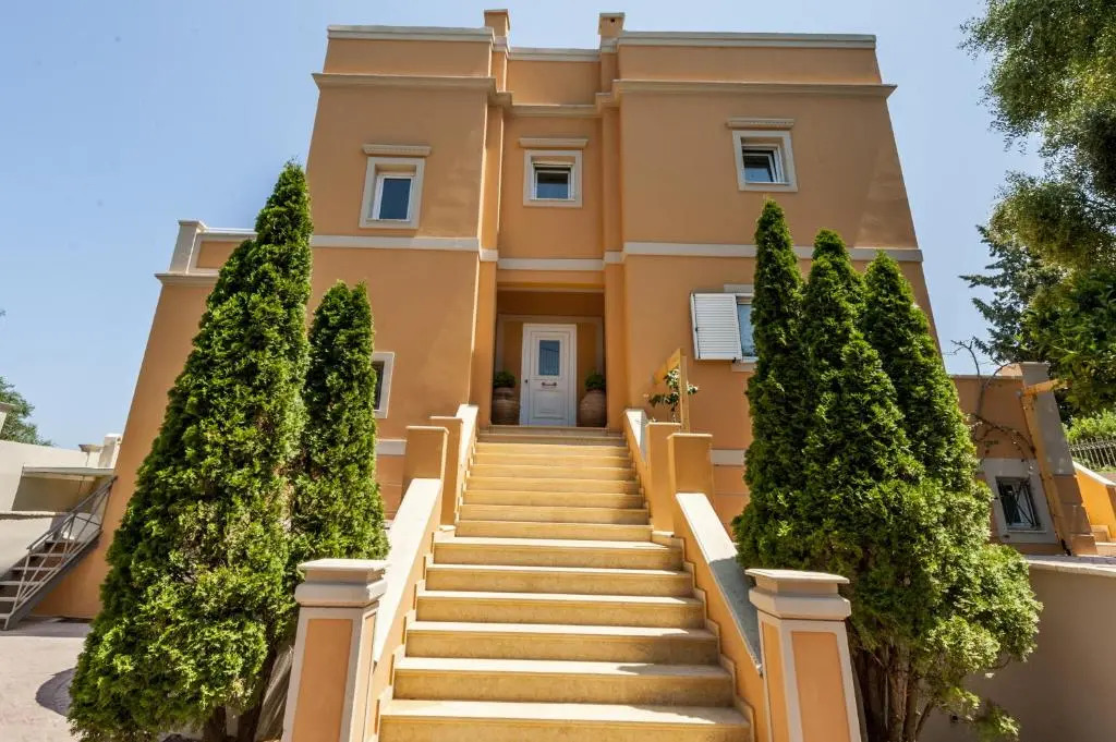 Stephandra Villa