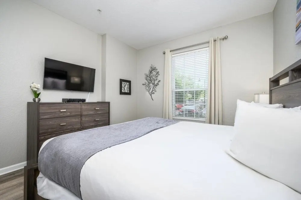 Epic Universe New Listing Beautiful Vacation Condo - 3018