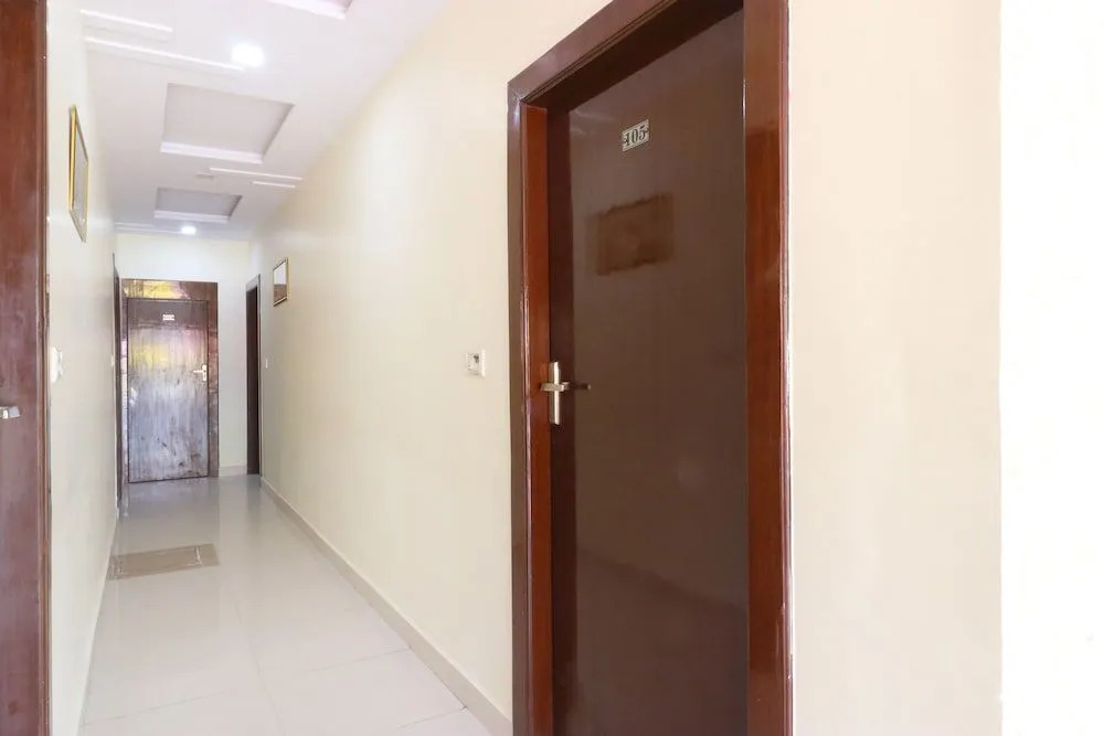 Oyo 40402 Hotel Kirandeep