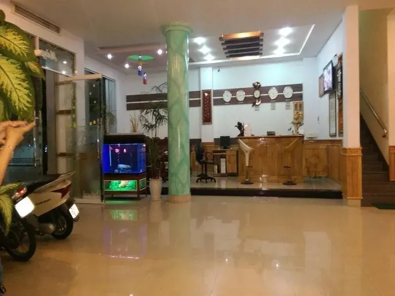 Thoang Sai Gon Hotel