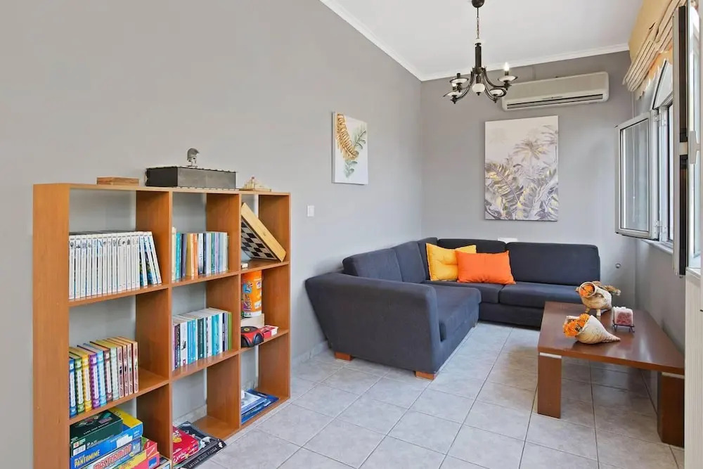 Superior Apartment - Overlooking Chania-with Pool