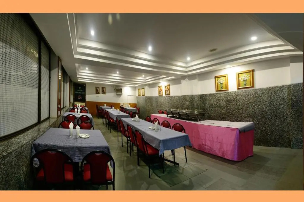 Hotel Grand Palace