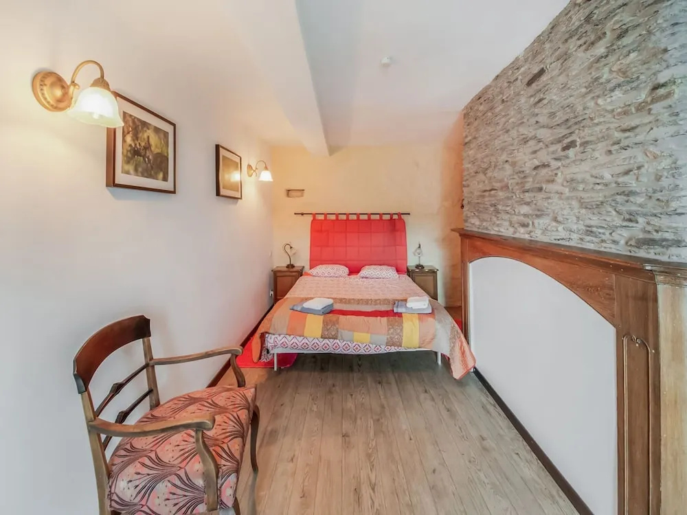 Heritage Holiday Home in Gouvy With Fenced Garden
