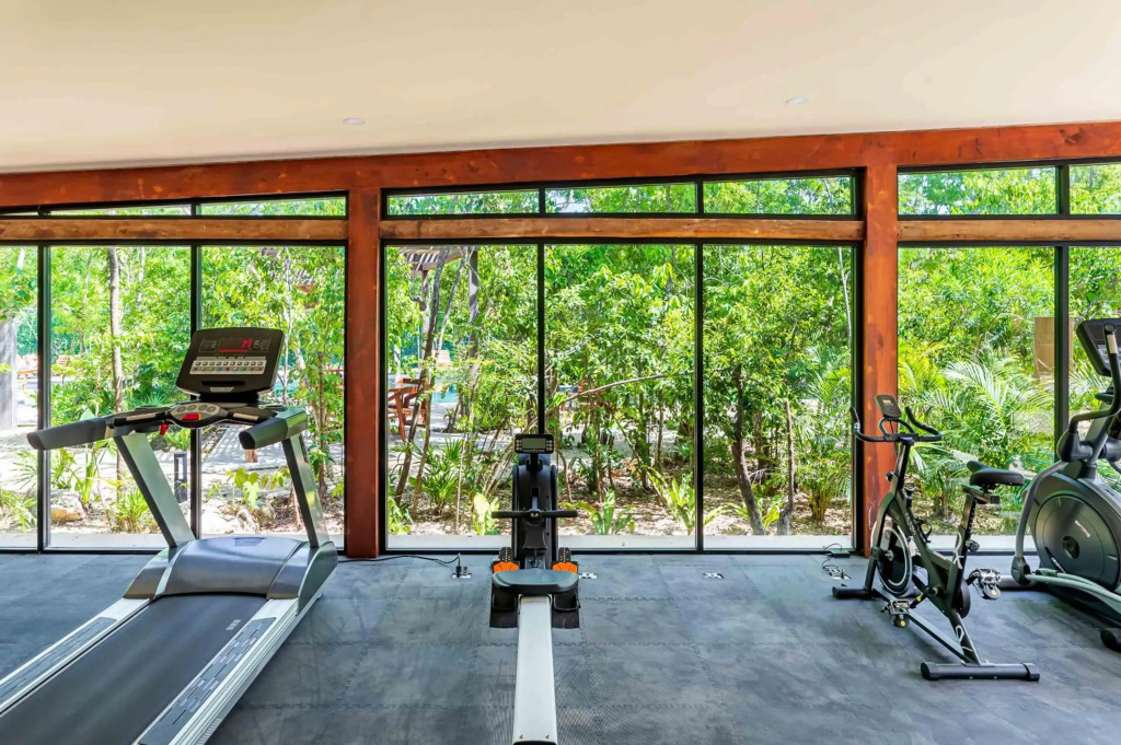 Penthouse Studio with Gym, Swimming-pool, Outdoor BBQ, Aldea Savia