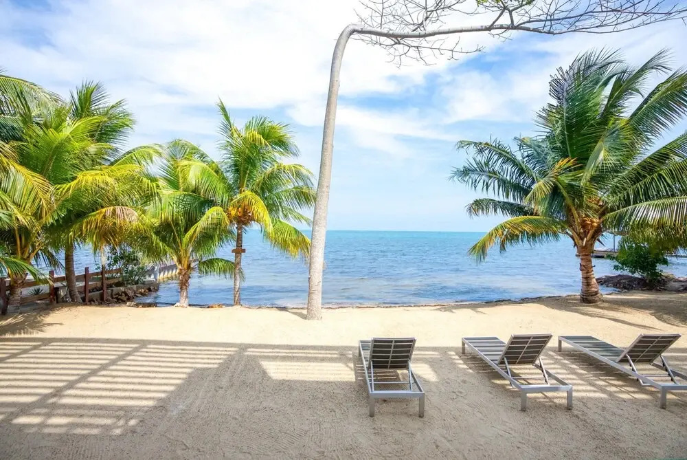 Oceanfront Sunset Gecko Condo - Second Floor 2B