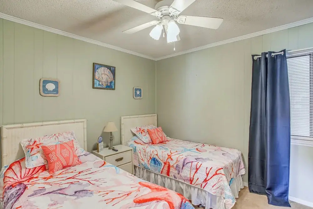 Myrtle Beach Vacation Rental - Walk to the Ocean!