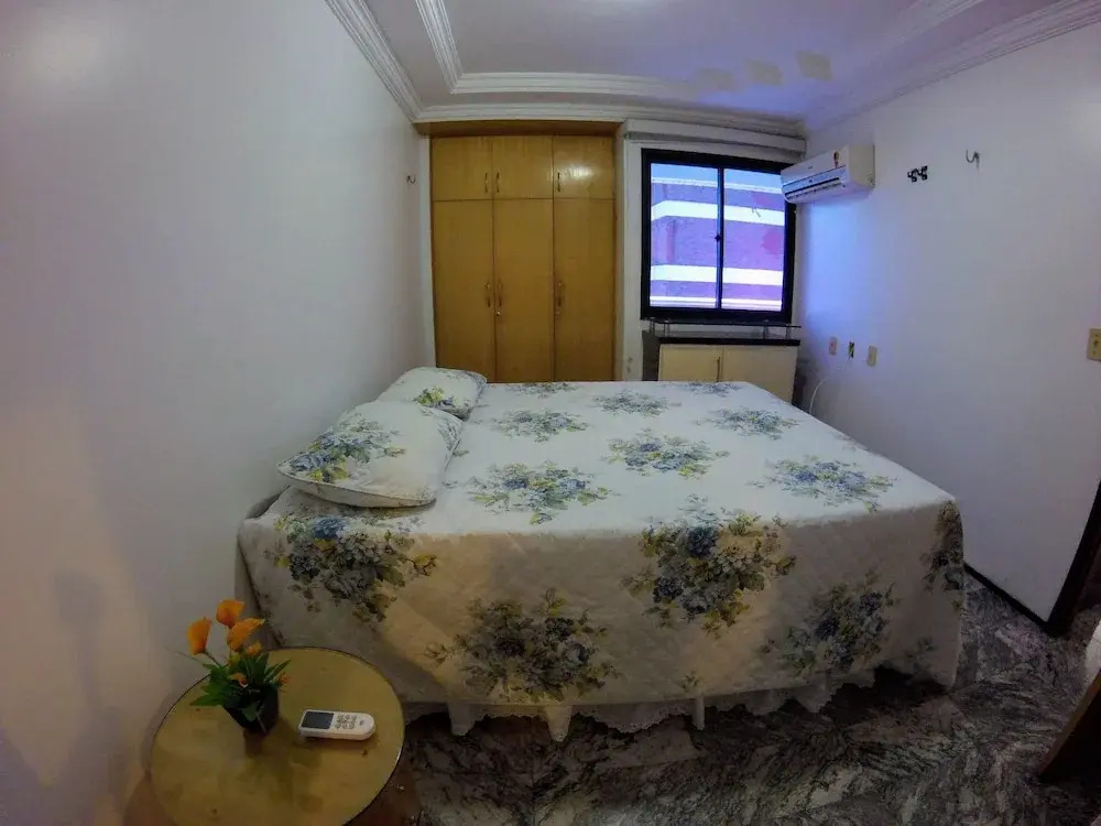 Flat com linda vista mar, perto de tudo !!!