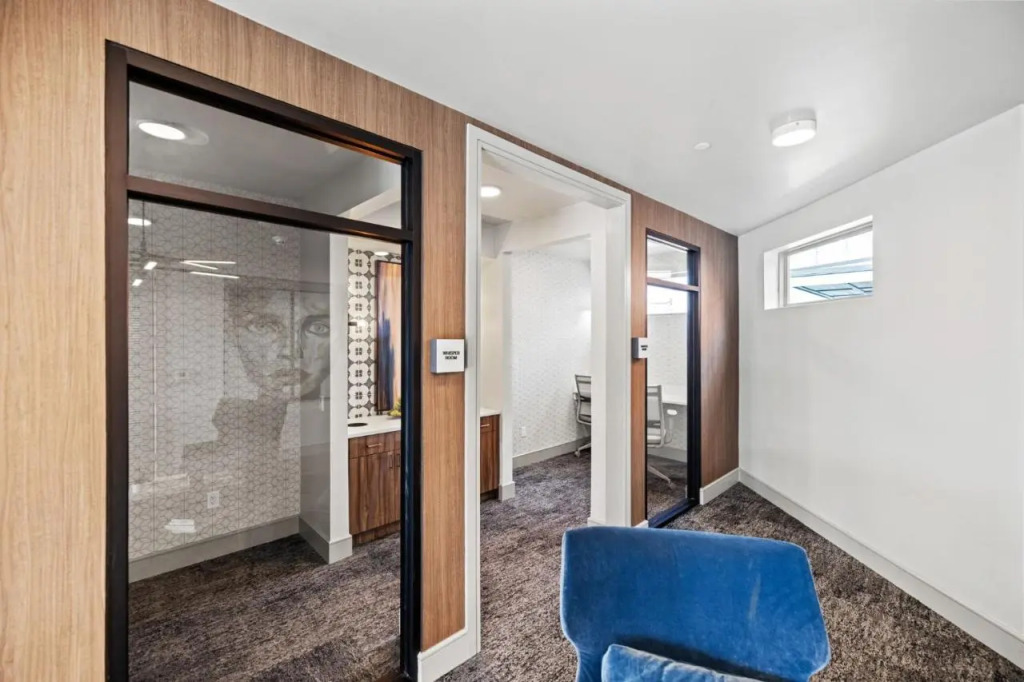 Placemakr Austin Downtown, Apartments by Hilton