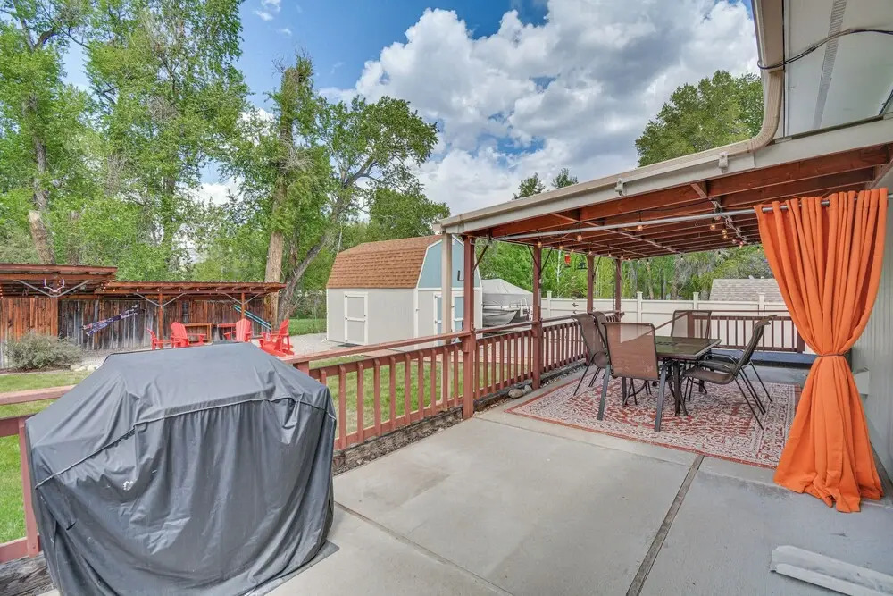 Ranch-style Retreat in Downtown Buena Vista!