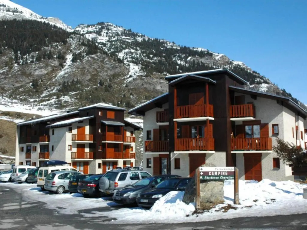 Appartement Lanslevillard, 2 pièces, 4 personnes - FR-1-508-209