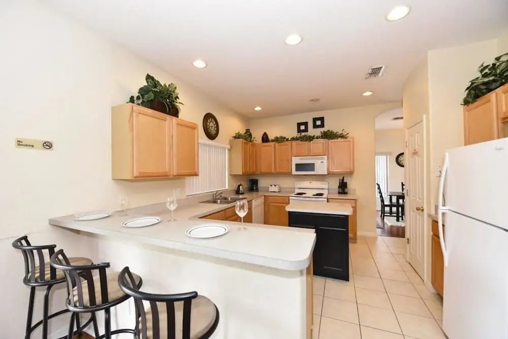 133 High Grove House 5 Bedroom by Florida Star
