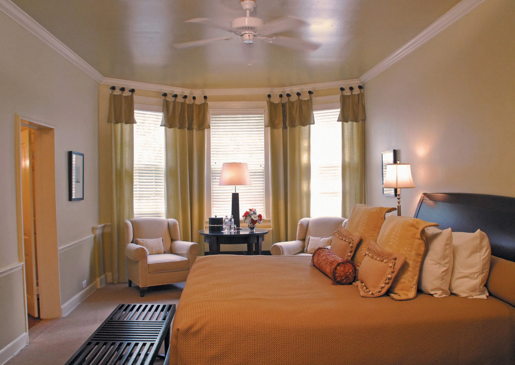 Rhett House