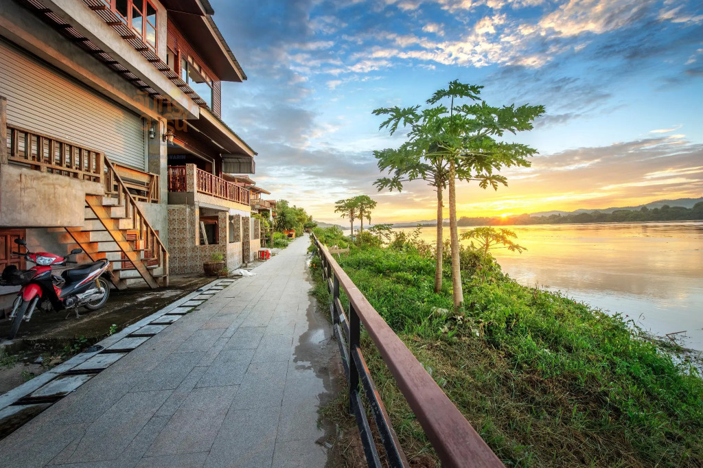 Chandra Varin Riverfront