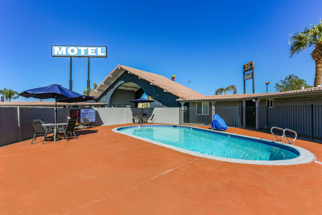 Americas Best Value Inn and Suites El Centro