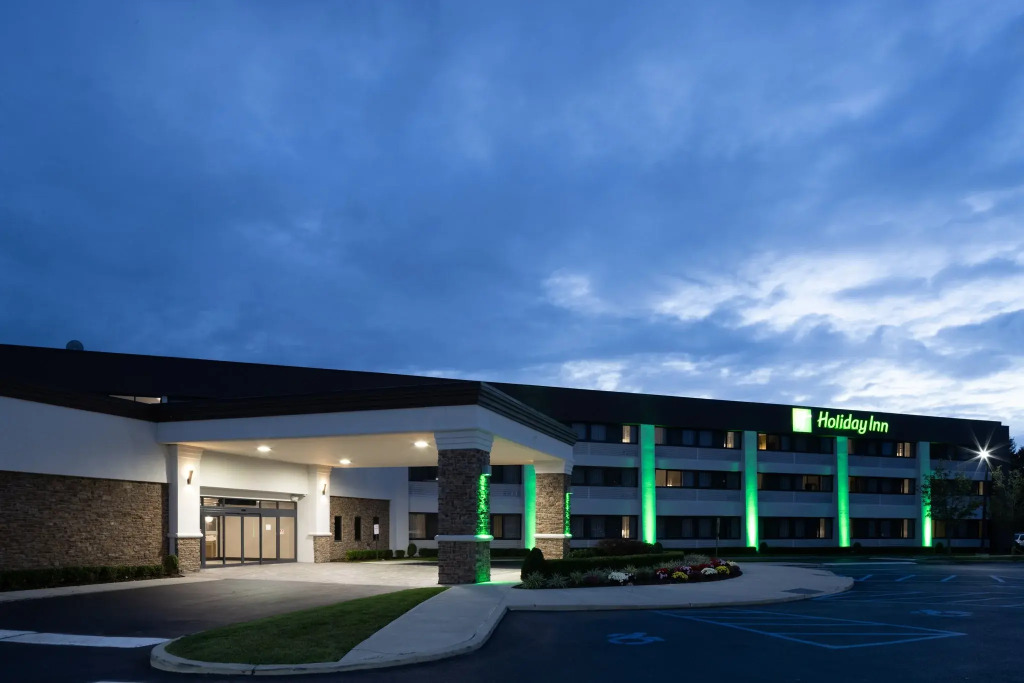 Holiday Inn - Long Island - ISLIP Arpt East by IHG