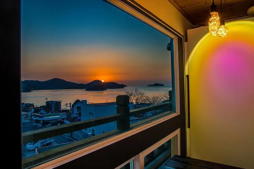 Geoje Flora Pension