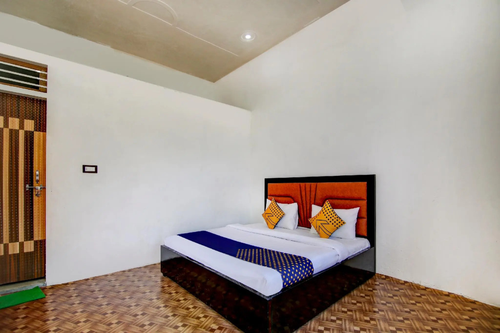 Spot On 79134 Yash Residency