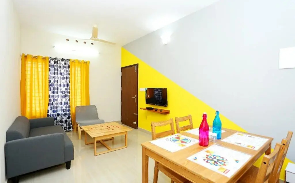 Srinilayam Apartments By OYO Rooms