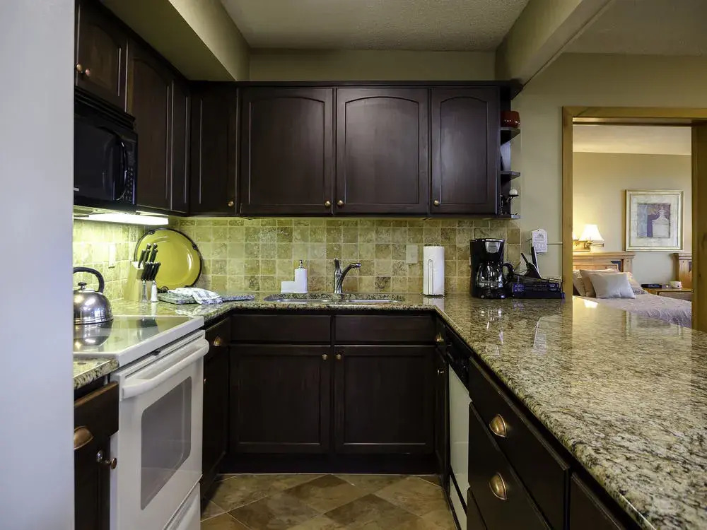 Bronze Tree Condominiums by Mountain Resorts