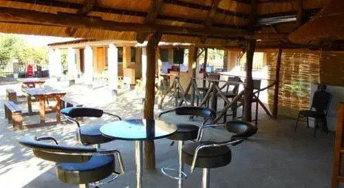 Falls Garden Lodges