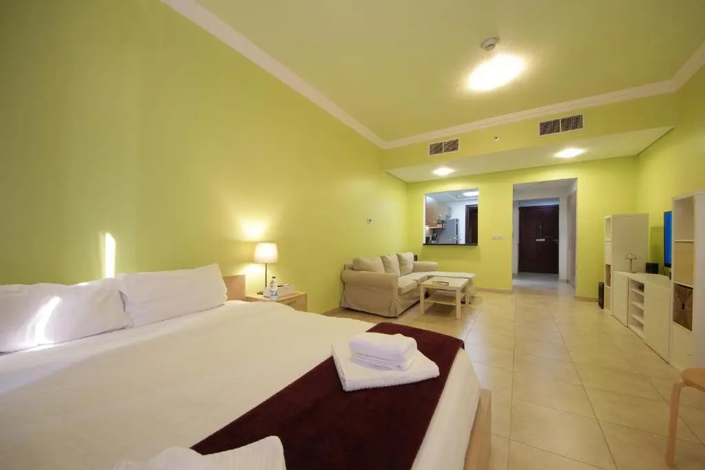 Signature Holiday Homes- Studio Apartment Venetian Tower