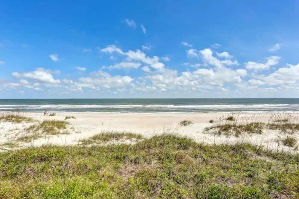 812 S. Fletcher - 3 Br Cottage