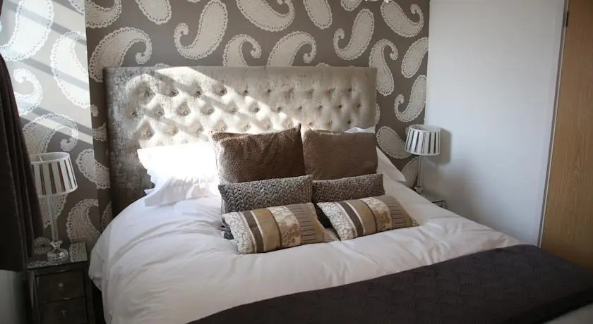 Quays Apartment