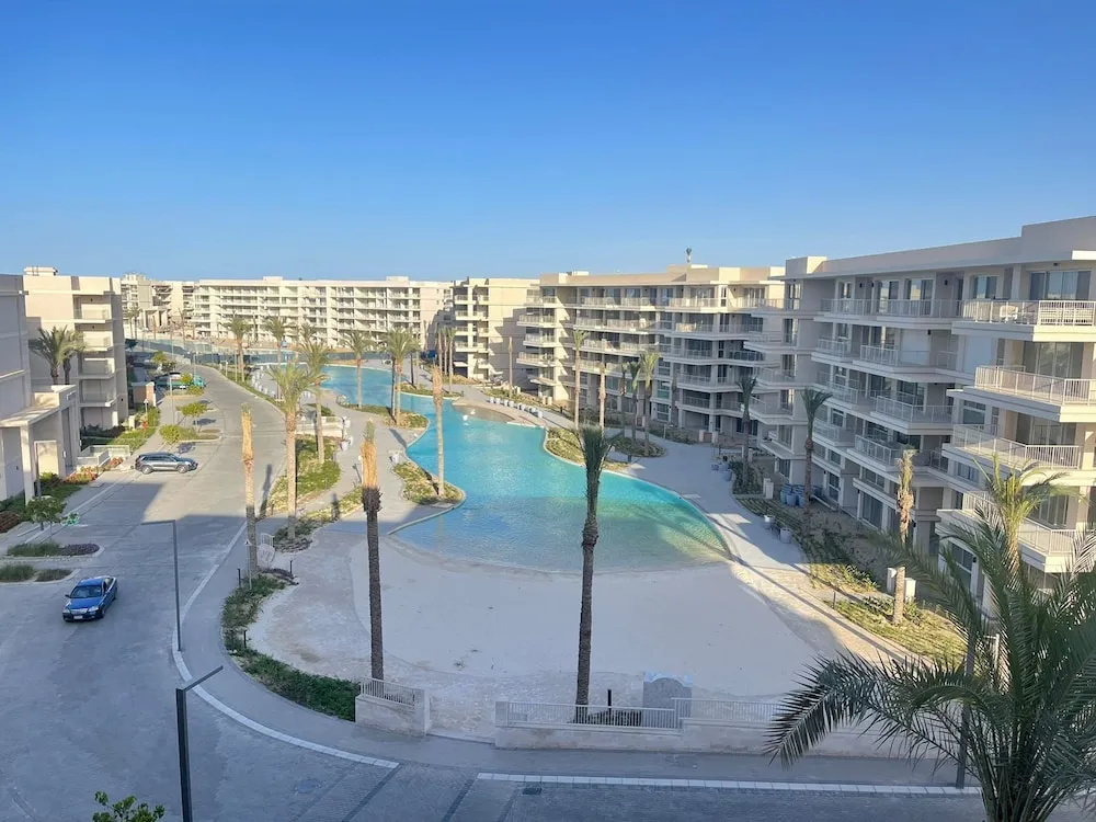 2 BR Cyan 403 in Marassi North Coast