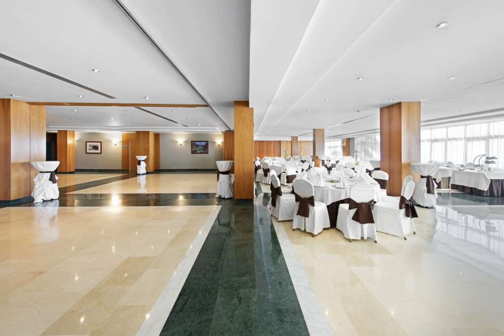 Отель Весиндарио Elba Vecindario Aeropuerto Business & Convention