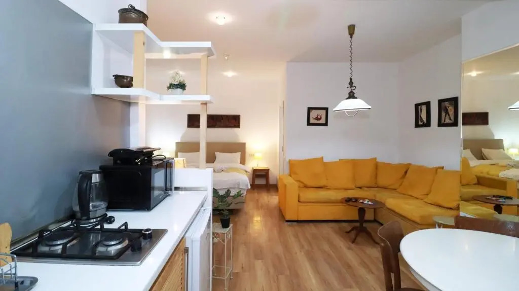 Wehost Heart Of Tbilisi Studio