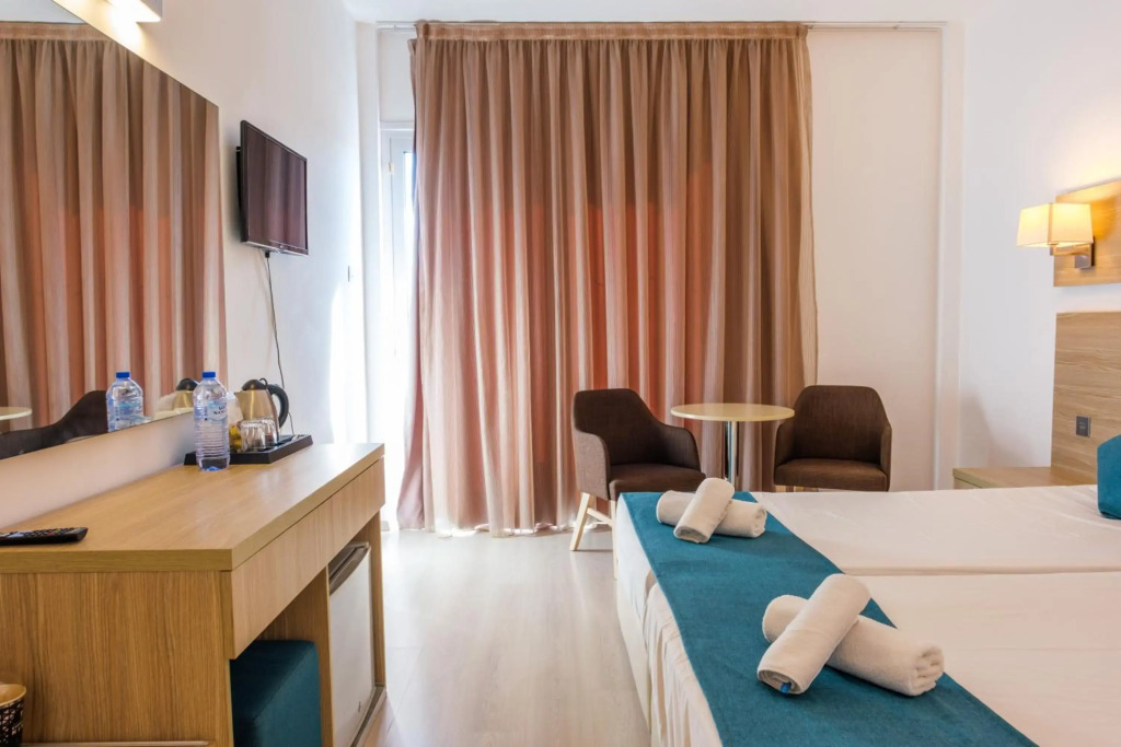 Kapetanios Bay Hotel Protaras