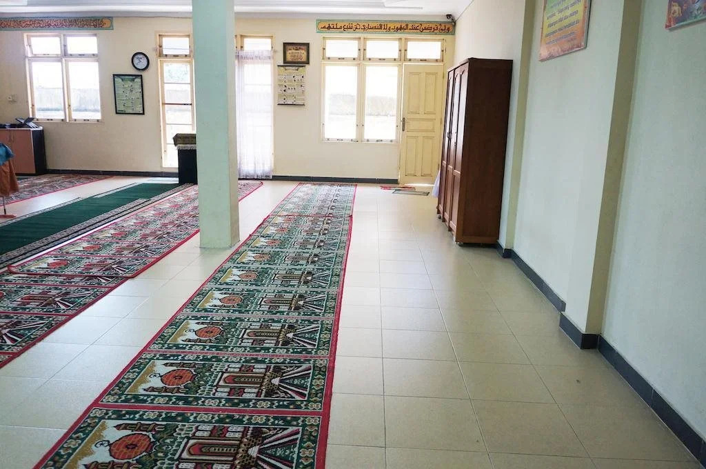 Spot On 2909 Edotel Syariah Nilam Sari