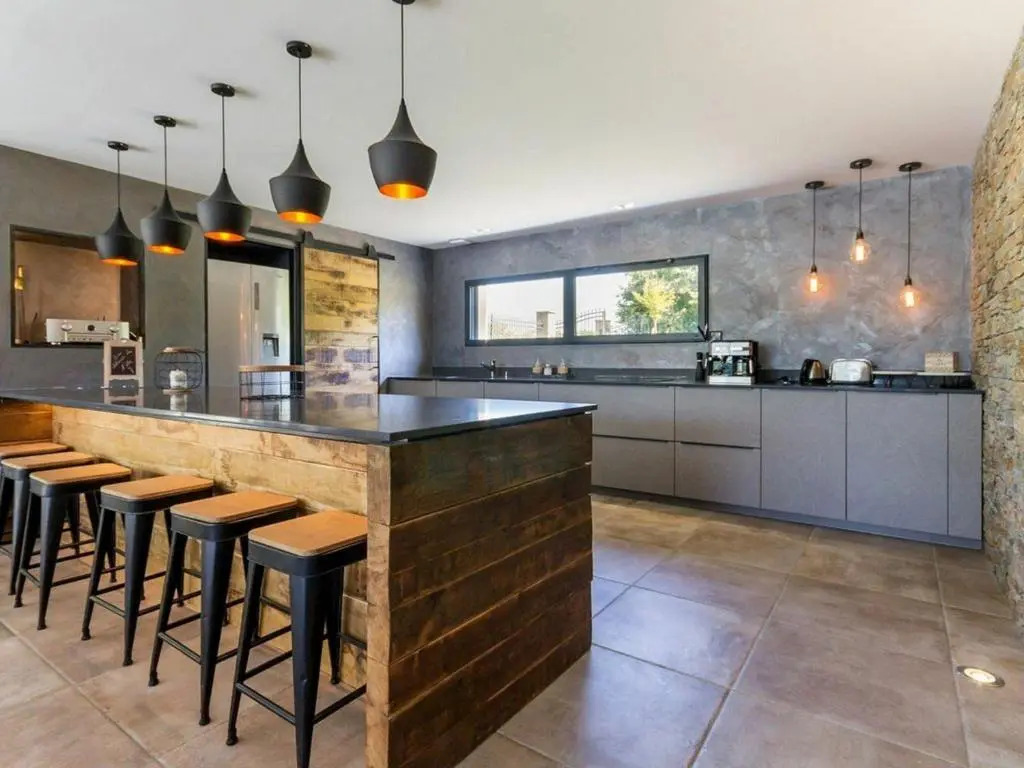 Villa Contemporaine avec Spa, Sauna, Piscine et Île Privative près de Nantes - FR-1-306-866