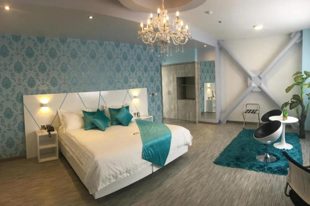Luma Plaza Hotel