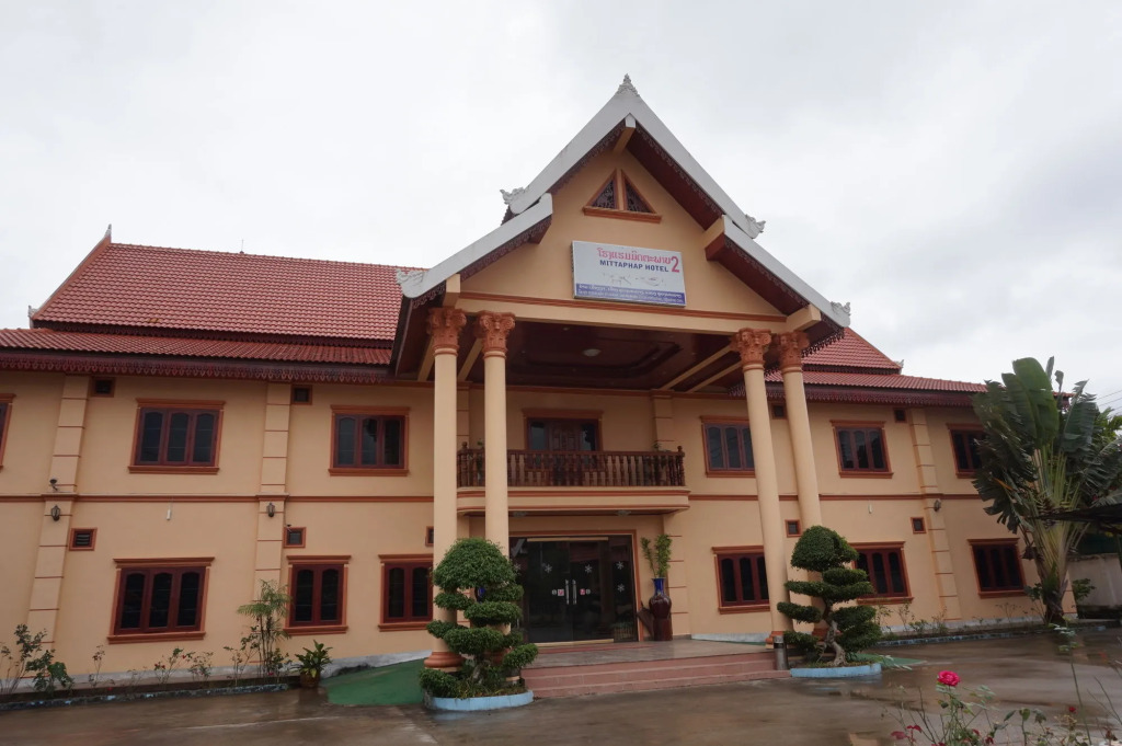 Mittaphap Hotel Luangprabang