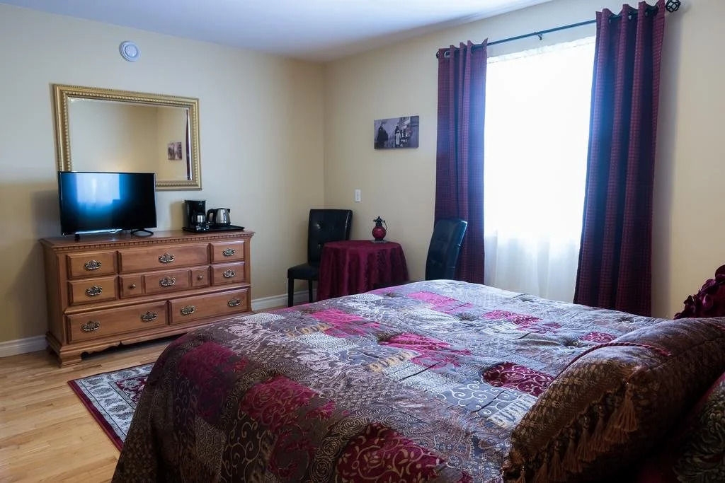 English Garden Bed & Breakfast