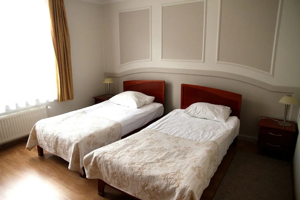 Hotel Nest