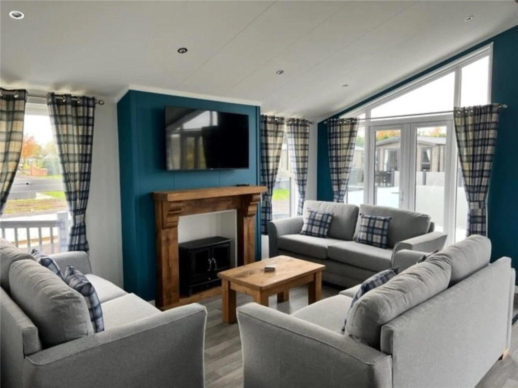 Sure Studio by Best Western Brackenborough Lakes & Resort