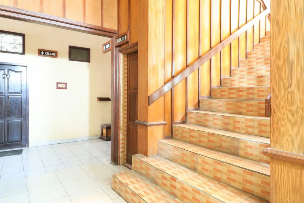 Erysa Hotel