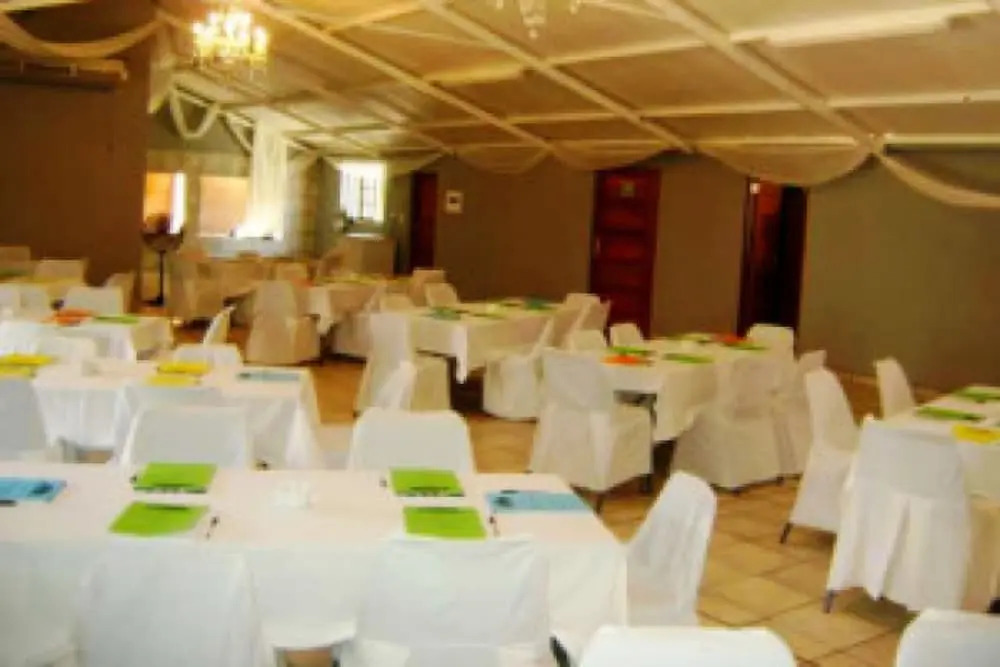 Lalapanzi Hotel & Conference Centre