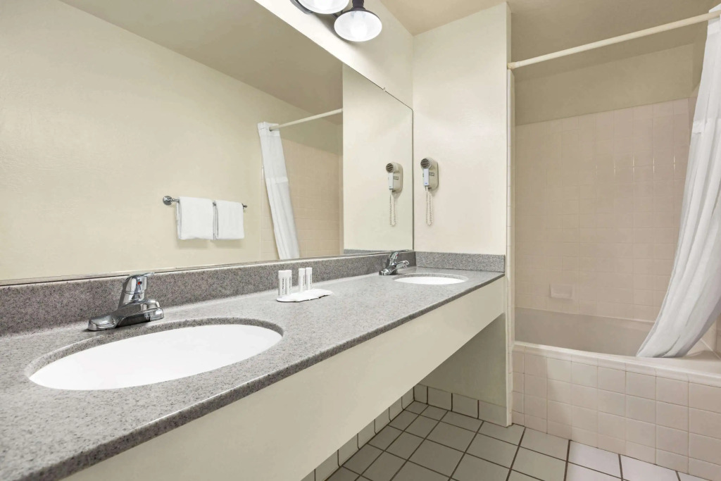 Baymont by Wyndham Fort Bragg